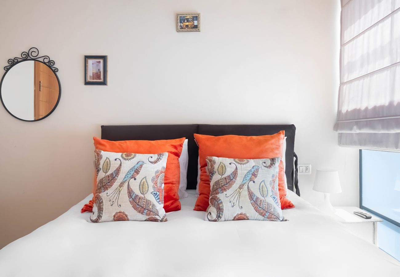 Appartement à Tel Aviv - Jaffa - MAMAD, Penthouse & Jacuzzi in Neve Tzedek by FeelHome Appartement à Tel Aviv - Jaffa - MAMAD, Penthouse & Jacuzzi in Neve Tzedek by FeelHome