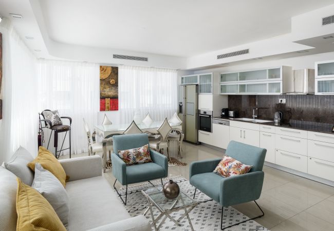 Appartement à Tel Aviv - Jaffa - Penthouse with Terrace & Panoramic View by FeelHome Appartement à Tel Aviv - Jaffa - Penthouse with Terrace & Panoramic View by FeelHome