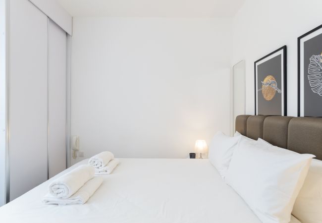 Appartement à Tel Aviv - Jaffa - MAMAD Quiet Hideaway & Terrace near Beach by FeelHome Appartement à Tel Aviv - Jaffa - MAMAD Quiet Hideaway & Terrace near Beach by FeelHome