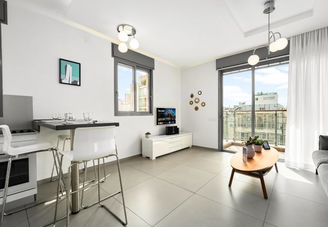 Appartement à Tel Aviv - Jaffa - MAMAD Beach & City Center with Sea View by FeelHome Appartement à Tel Aviv - Jaffa - MAMAD Beach & City Center with Sea View by FeelHome