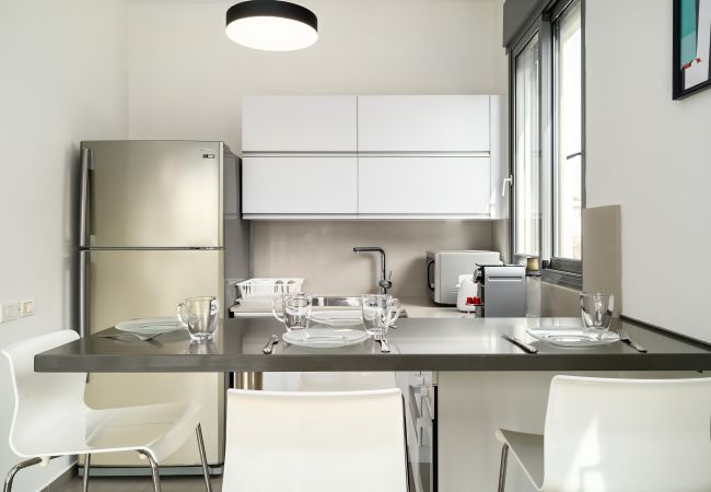 Appartement à Tel Aviv - Jaffa - MAMAD Beach & City Center with Sea View by FeelHome Appartement à Tel Aviv - Jaffa - MAMAD Beach & City Center with Sea View by FeelHome