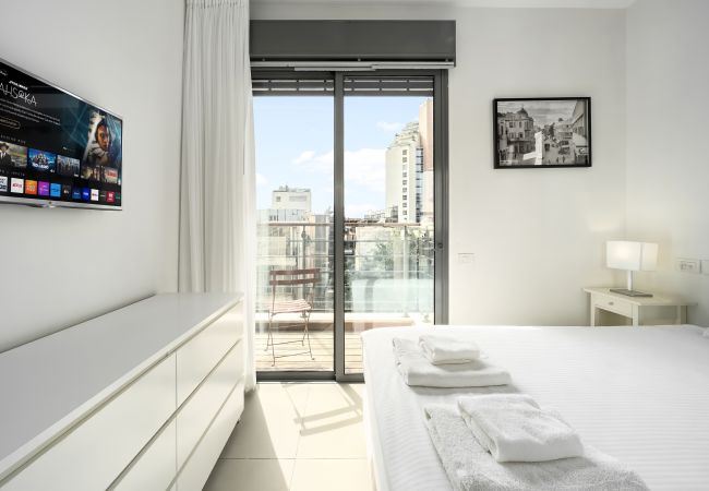 Appartement à Tel Aviv - Jaffa - MAMAD Beach & City Center with Sea View by FeelHome Appartement à Tel Aviv - Jaffa - MAMAD Beach & City Center with Sea View by FeelHome