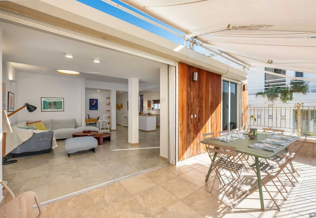 Appartement à Tel Aviv - Jaffa - Beach Penthouse & Terrace near Hilton by FeelHome