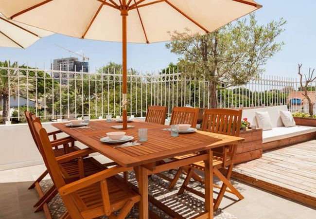 Appartement à Tel Aviv - Jaffa - MAMAD Penthouse & XL Terrace on Dallal Square by FeelHome Appartement à Tel Aviv - Jaffa - MAMAD Penthouse & XL Terrace on Dallal Square by FeelHome