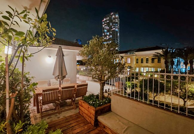 Appartement à Tel Aviv - Jaffa - MAMAD Penthouse & XL Terrace on Dallal Square by FeelHome Appartement à Tel Aviv - Jaffa - MAMAD Penthouse & XL Terrace on Dallal Square by FeelHome