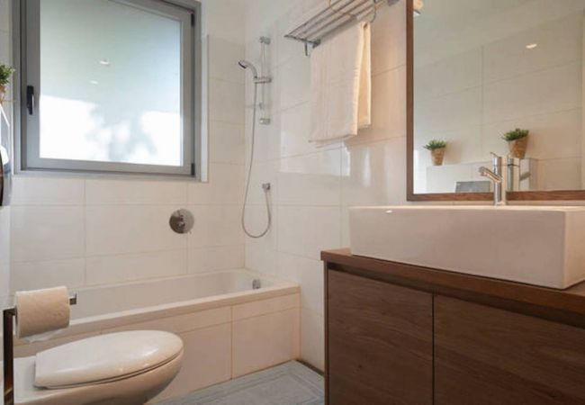 Appartement à Jerusalem - MAMAD Quiet with Terrasse in City Center by FeelHome Appartement à Jerusalem - MAMAD Quiet with Terrasse in City Center by FeelHome