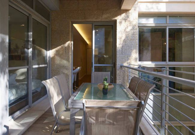 Appartement à Jerusalem - MAMAD Quiet with Terrasse in City Center by FeelHome Appartement à Jerusalem - MAMAD Quiet with Terrasse in City Center by FeelHome