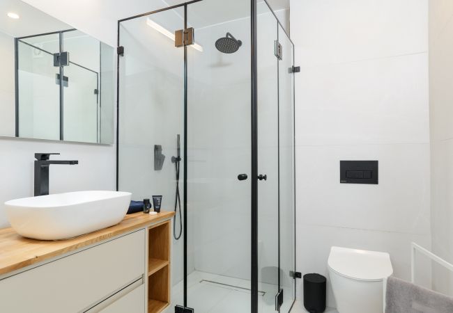 Appartement à Tel Aviv - Jaffa - MAMAD Elegant Duplex with XL Patio by FeelHome Appartement à Tel Aviv - Jaffa - MAMAD Elegant Duplex with XL Patio by FeelHome