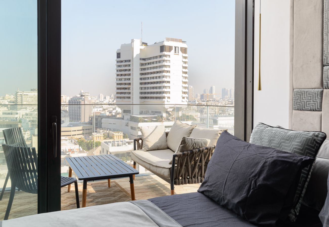 Appartement à Tel Aviv - Jaffa - MAMAD Luxury Executive 4BR with Terrace & Sea View by FeelHome Appartement à Tel Aviv - Jaffa - MAMAD Luxury Executive 4BR with Terrace & Sea View by FeelHome