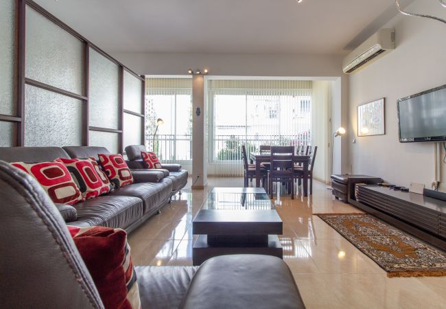  à Tel Aviv - Jaffa - Bright 3BR in the Beating Heart of TLV by FeelHome 