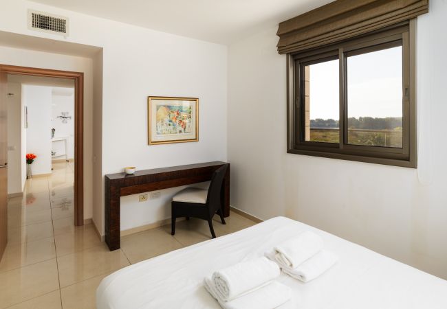 Appartement à Tel Aviv - Jaffa - MAMAD Comfort Apt Terrace & View on the Hills by FeelHome Appartement à Tel Aviv - Jaffa - MAMAD Comfort Apt Terrace & View on the Hills by FeelHome