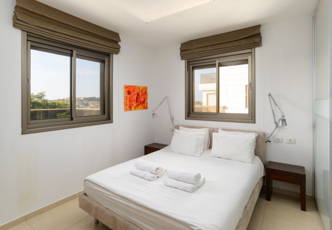 Appartement à Tel Aviv - Jaffa - MAMAD Comfort Apt Terrace & View on the Hills by FeelHome Appartement à Tel Aviv - Jaffa - MAMAD Comfort Apt Terrace & View on the Hills by FeelHome