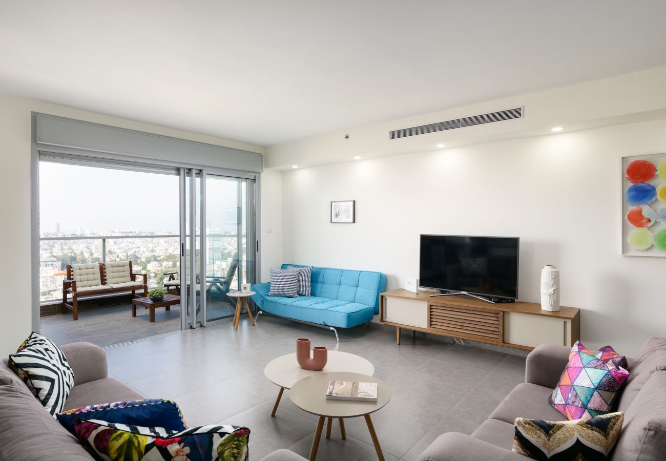Appartement à Holon - MAMAD Deluxe Apt & Terrace with City Overview by FeelHome