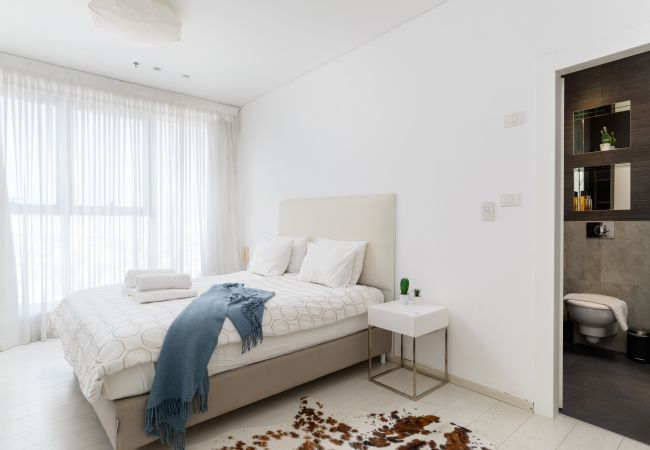 Appartement à Bat Yam - MAMAD Bat Yam Luxury Apt Terrace & Sea View by FeelHome Appartement à Bat Yam - MAMAD Bat Yam Luxury Apt Terrace & Sea View by FeelHome