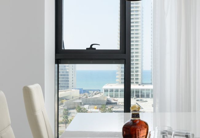 Appartement à Bat Yam - MAMAD Bat Yam Luxury Apt Terrace & Sea View by FeelHome Appartement à Bat Yam - MAMAD Bat Yam Luxury Apt Terrace & Sea View by FeelHome