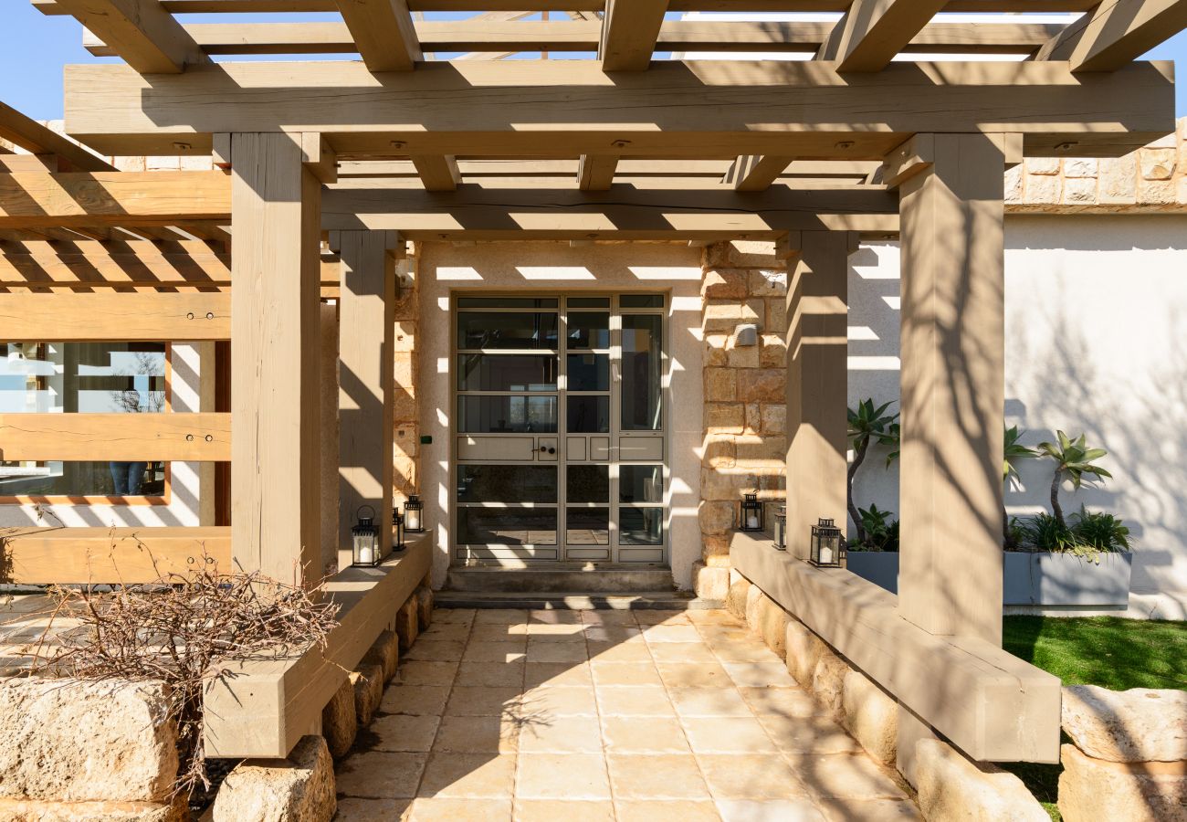 Villa à Beit Yanai - MAMAD Ultimate Luxury Villa & Wild Beach by FeelHome Villa à Beit Yanai - MAMAD Ultimate Luxury Villa & Wild Beach by FeelHome