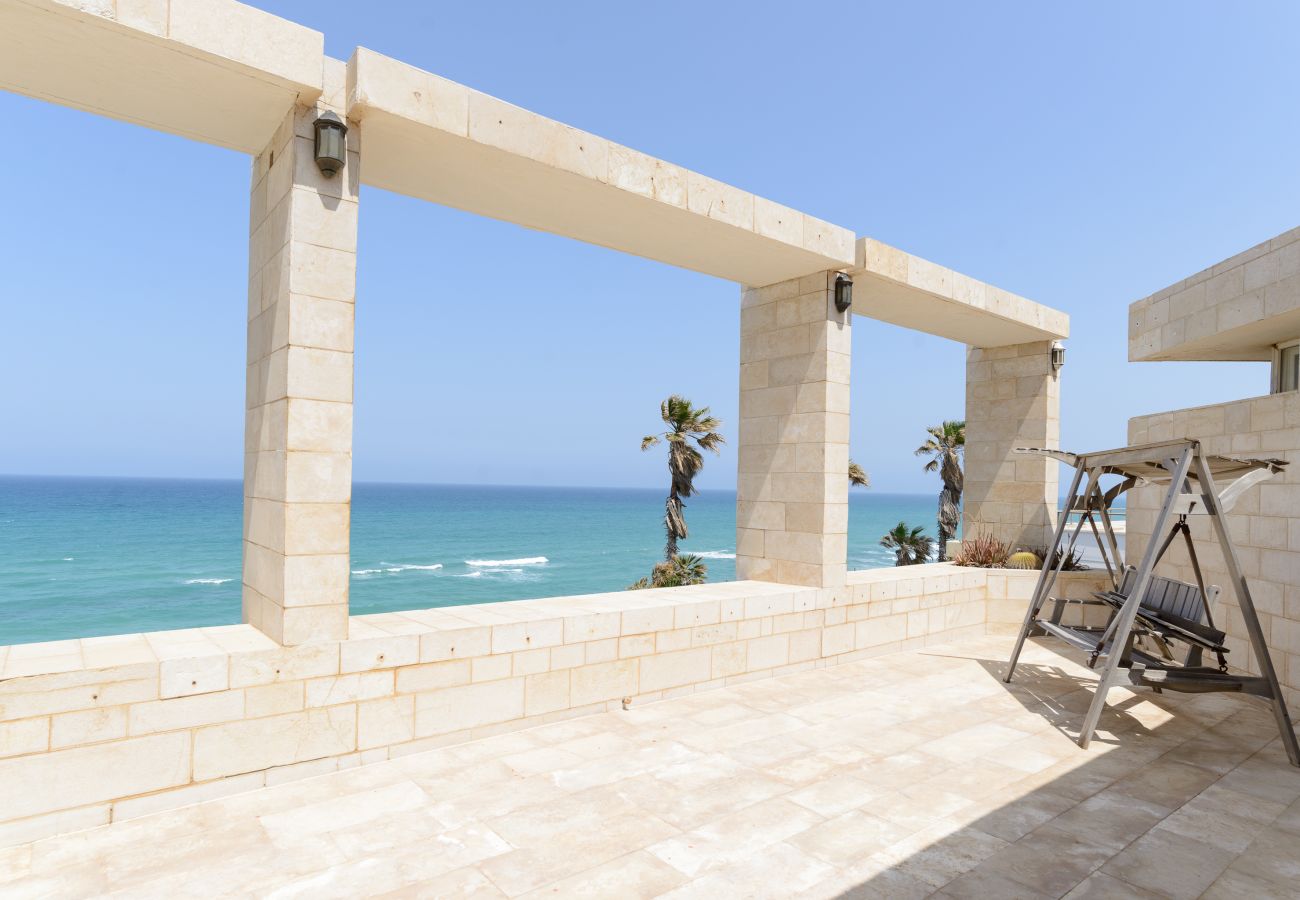 Villa à Netanya - MAMAD Coastal Mansion Private Pool in Netanya by FeelHome Villa à Netanya - MAMAD Coastal Mansion Private Pool in Netanya by FeelHome
