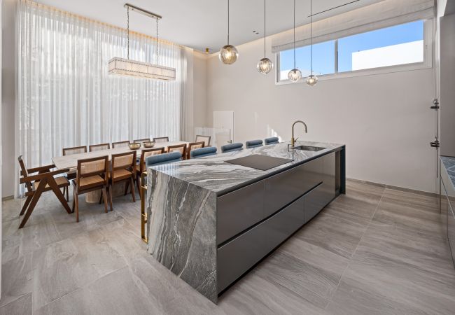 Villa à Herzliya - Luxury Brand New Villa with Pool by FeelHome Villa à Herzliya - Luxury Brand New Villa with Pool by FeelHome