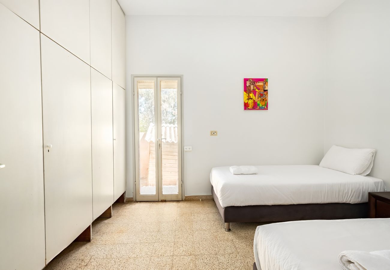 Villa à Beit Yanai - Cliffside Rustic & Charming Villa by FeelHome Villa à Beit Yanai - Cliffside Rustic & Charming Villa by FeelHome