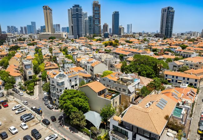 Apartamento em Tel Aviv - Jaffa - MAMAD, Penthouse & Jacuzzi in Neve Tzedek by FeelHome Apartamento em Tel Aviv - Jaffa - MAMAD, Penthouse & Jacuzzi in Neve Tzedek by FeelHome