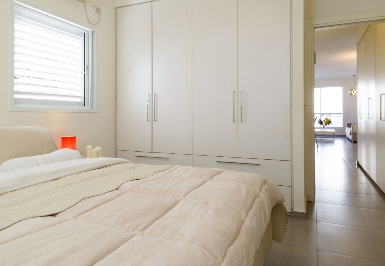 Apartamento em Tel Aviv - Jaffa - MIKLAT Full Comfort 1BR near Frishman Beach by FeelHome Apartamento em Tel Aviv - Jaffa - MIKLAT Full Comfort 1BR near Frishman Beach by FeelHome