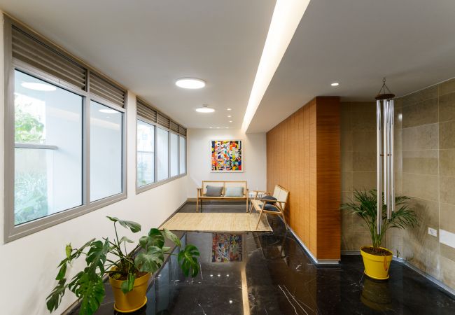 Apartamento em Tel Aviv - Jaffa - MAMAD Quiet Hideaway & Terrace near Beach by FeelHome Apartamento em Tel Aviv - Jaffa - MAMAD Quiet Hideaway & Terrace near Beach by FeelHome