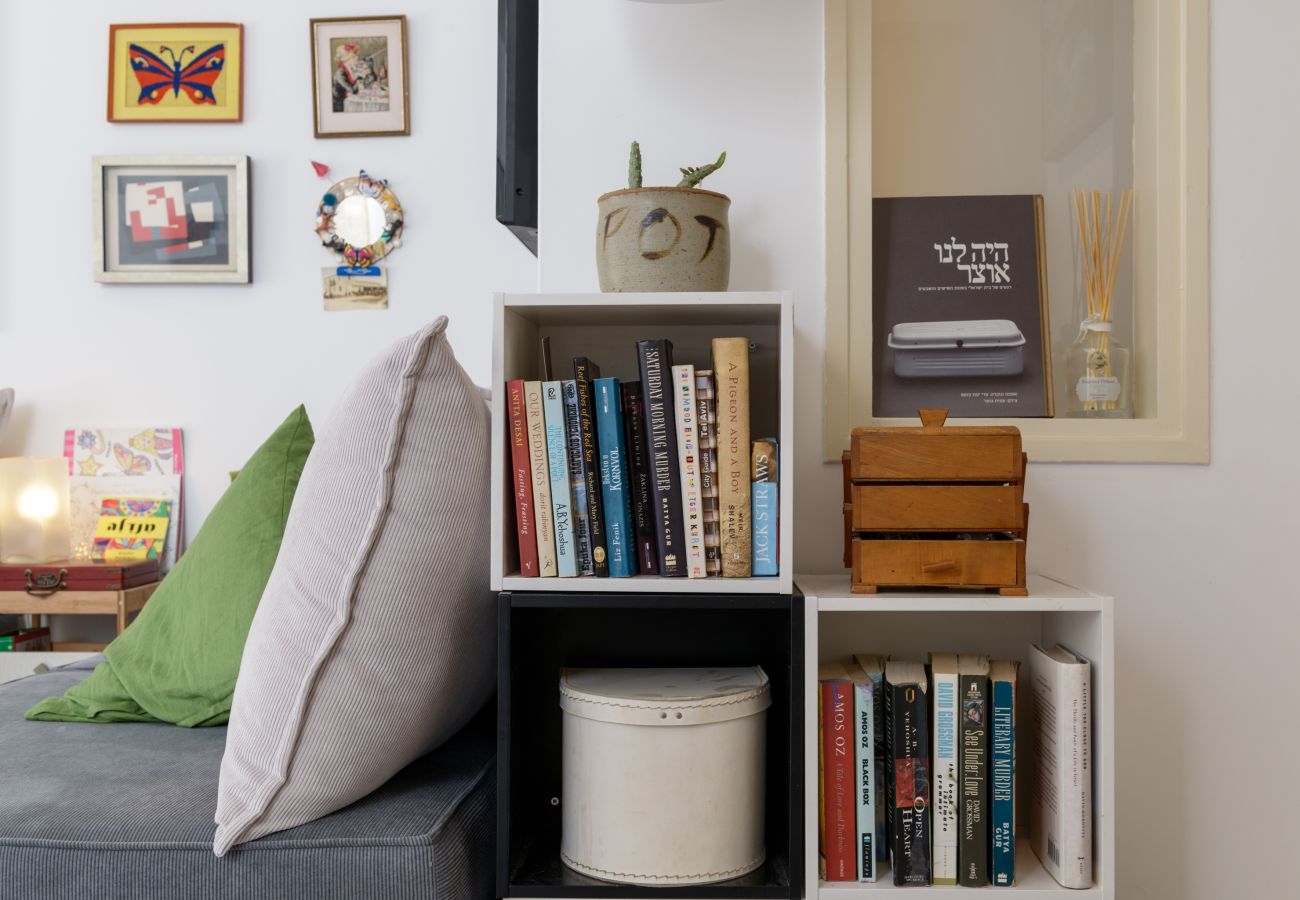 Apartamento em Tel Aviv - Jaffa - Vintage & Chic with Patio by FeelHome Apartamento em Tel Aviv - Jaffa - Vintage & Chic with Patio by FeelHome