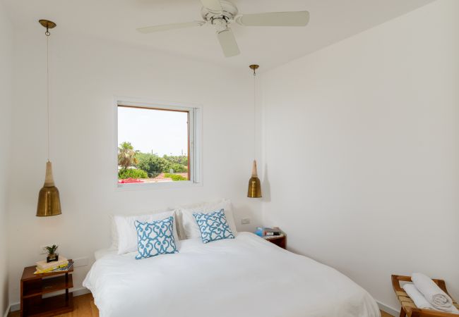 Apartamento em Tel Aviv - Jaffa - MAMAD Penthouse & XL Terrace on Dallal Square by FeelHome Apartamento em Tel Aviv - Jaffa - MAMAD Penthouse & XL Terrace on Dallal Square by FeelHome