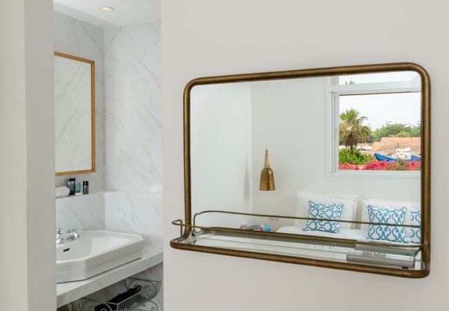 Apartamento em Tel Aviv - Jaffa - MAMAD Penthouse & XL Terrace on Dallal Square by FeelHome Apartamento em Tel Aviv - Jaffa - MAMAD Penthouse & XL Terrace on Dallal Square by FeelHome