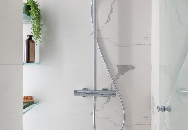 Apartamento em Tel Aviv - Jaffa - Designer Gem in the Old North by FeelHome Apartamento em Tel Aviv - Jaffa - Designer Gem in the Old North by FeelHome