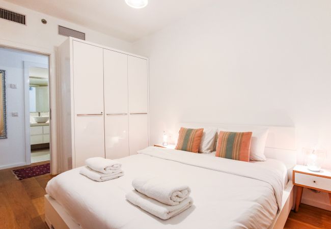 Apartamento em Tel Aviv - Jaffa - MIKLAT Luxury Condo & Spectacular View by FeelHome Apartamento em Tel Aviv - Jaffa - MIKLAT Luxury Condo & Spectacular View by FeelHome