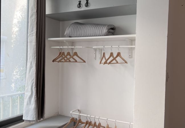 Apartamento em Tel Aviv - Jaffa - Design & Balcony in City Center by FeelHome Apartamento em Tel Aviv - Jaffa - Design & Balcony in City Center by FeelHome