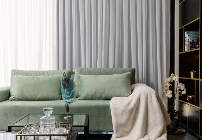 Apartamento em Tel Aviv - Jaffa - MAMAD Luxury 2BR with Terrace & Sea View by FeelHome Apartamento em Tel Aviv - Jaffa - MAMAD Luxury 2BR with Terrace & Sea View by FeelHome