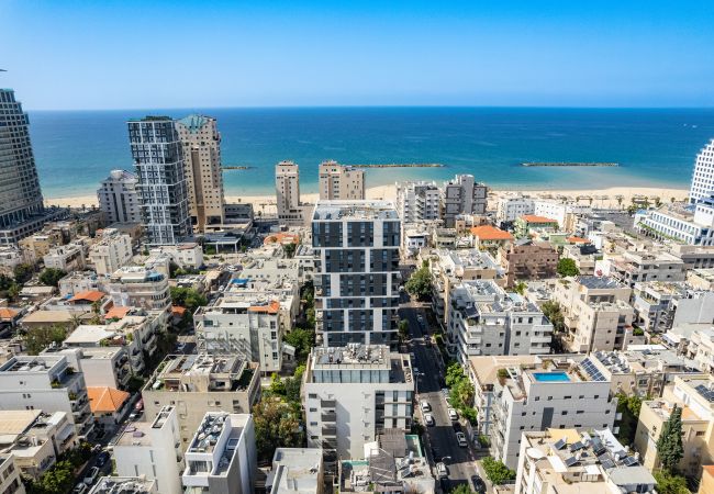 Apartamento em Tel Aviv - Jaffa - MAMAD Luxury 2BR with Terrace & Sea View by FeelHome Apartamento em Tel Aviv - Jaffa - MAMAD Luxury 2BR with Terrace & Sea View by FeelHome