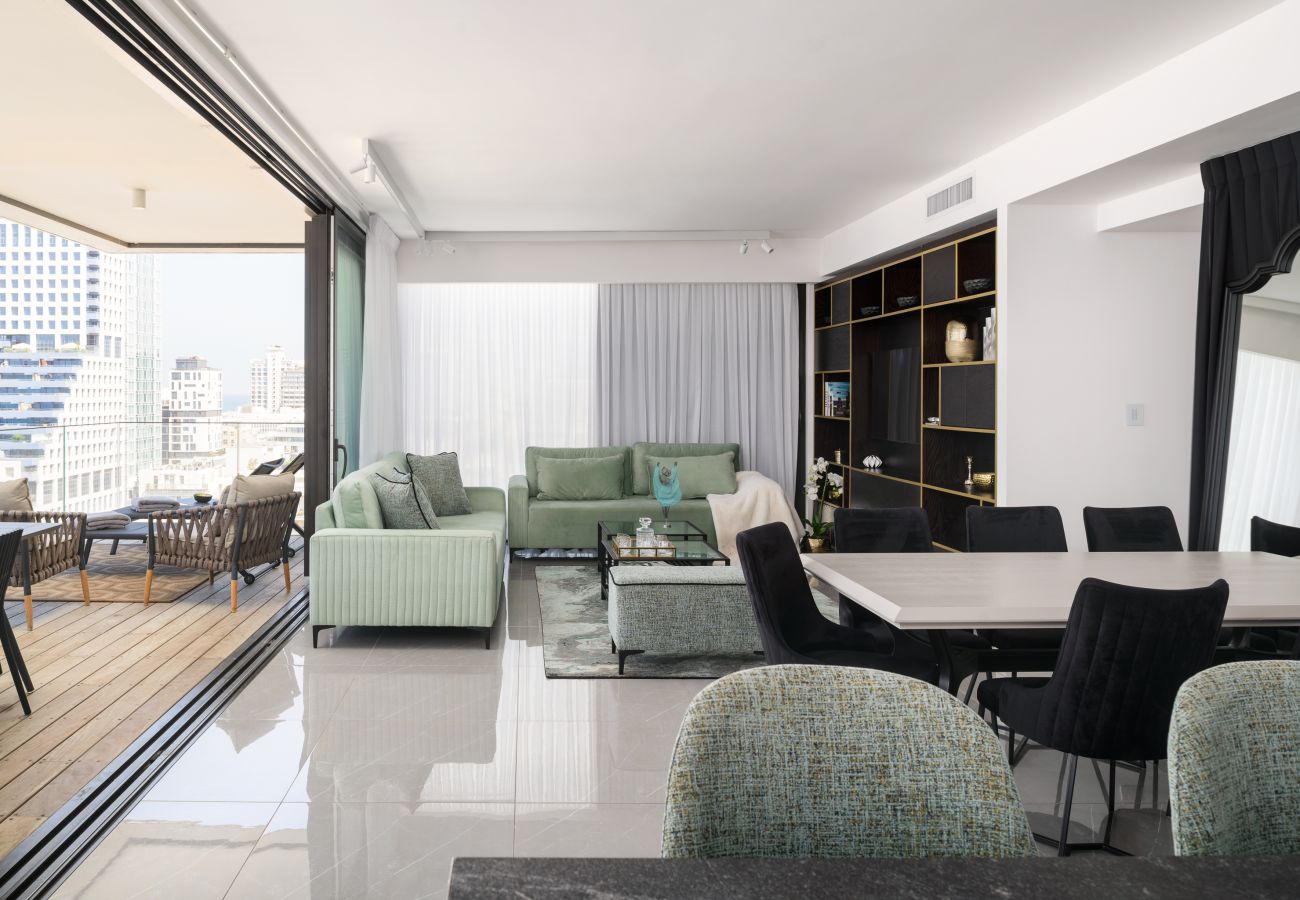 Apartamento em Tel Aviv - Jaffa - MAMAD Luxury 2BR with Terrace & Sea View by FeelHome Apartamento em Tel Aviv - Jaffa - MAMAD Luxury 2BR with Terrace & Sea View by FeelHome