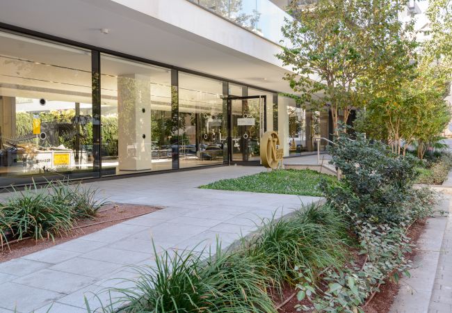 Apartamento em Tel Aviv - Jaffa - MAMAD High End 2BR with City & Sea View by FeelHome Apartamento em Tel Aviv - Jaffa - MAMAD High End 2BR with City & Sea View by FeelHome