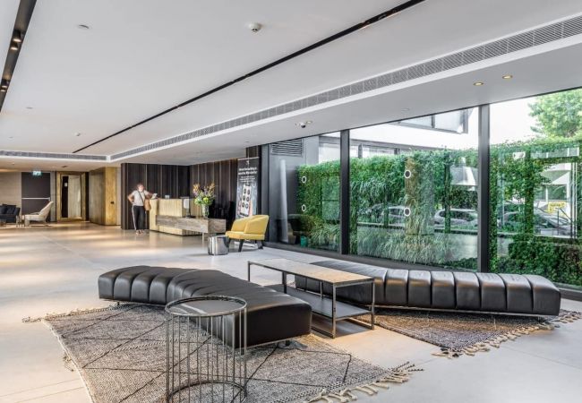 Apartamento em Tel Aviv - Jaffa - MAMAD Luxury Executive 4BR with Terrace & Sea View by FeelHome Apartamento em Tel Aviv - Jaffa - MAMAD Luxury Executive 4BR with Terrace & Sea View by FeelHome