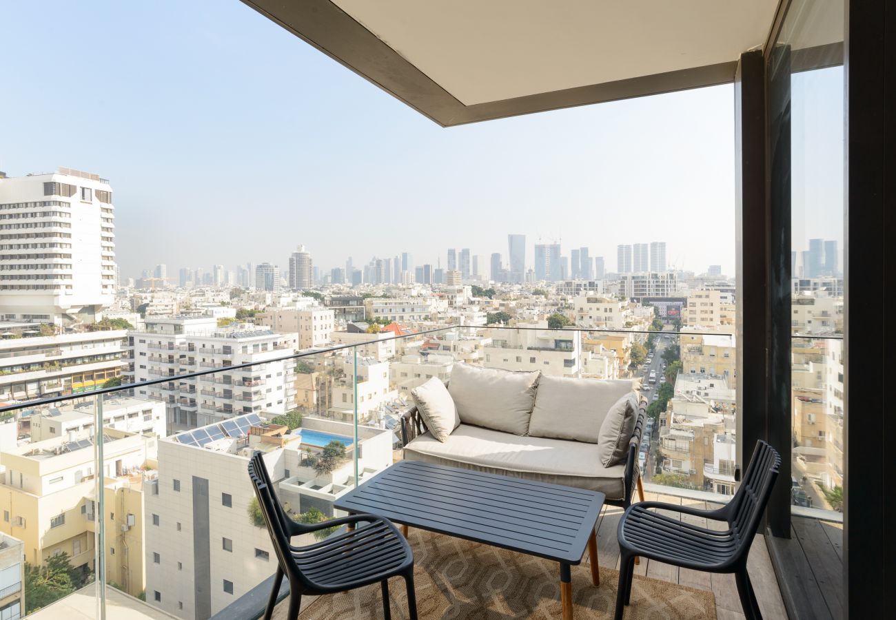 Apartamento em Tel Aviv - Jaffa - MAMAD Luxury Executive 4BR with Terrace & Sea View by FeelHome Apartamento em Tel Aviv - Jaffa - MAMAD Luxury Executive 4BR with Terrace & Sea View by FeelHome