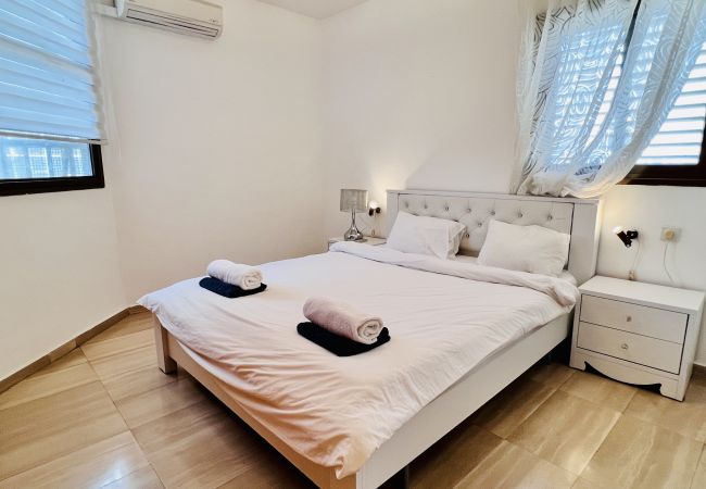 Apartamento em Netanya - MIKLAT Elegant Apt with Balcony & Sea View by FeelHome Apartamento em Netanya - MIKLAT Elegant Apt with Balcony & Sea View by FeelHome