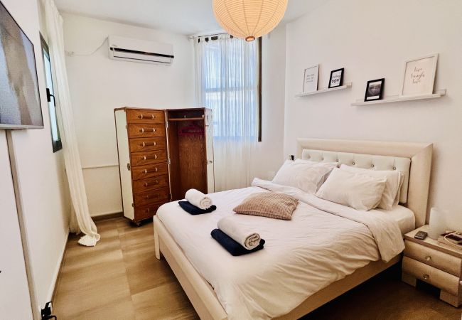 Apartamento em Netanya - MIKLAT Elegant Apt with Balcony & Sea View by FeelHome Apartamento em Netanya - MIKLAT Elegant Apt with Balcony & Sea View by FeelHome