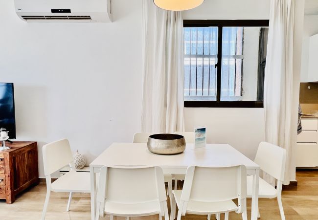 Apartamento em Netanya - MIKLAT Elegant Apt with Balcony & Sea View by FeelHome Apartamento em Netanya - MIKLAT Elegant Apt with Balcony & Sea View by FeelHome