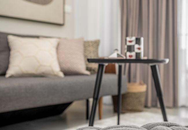 Apartamento em Tel Aviv - Jaffa - MAMAD High End & Design Apt with Balcony by FeelHome Apartamento em Tel Aviv - Jaffa - MAMAD High End & Design Apt with Balcony by FeelHome