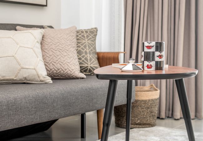 Apartamento em Tel Aviv - Jaffa - MAMAD High End & Design Apt with Balcony by FeelHome Apartamento em Tel Aviv - Jaffa - MAMAD High End & Design Apt with Balcony by FeelHome