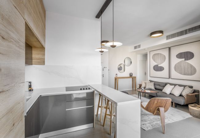 Apartamento em Tel Aviv - Jaffa - MAMAD High End & Design Apt with Balcony by FeelHome Apartamento em Tel Aviv - Jaffa - MAMAD High End & Design Apt with Balcony by FeelHome