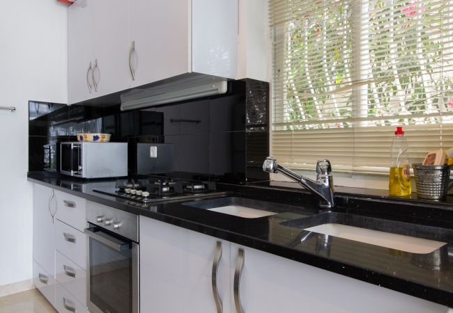 Apartamento em Tel Aviv - Jaffa - Bright 3BR in the Beating Heart of TLV by FeelHome  Apartamento em Tel Aviv - Jaffa - Bright 3BR in the Beating Heart of TLV by FeelHome