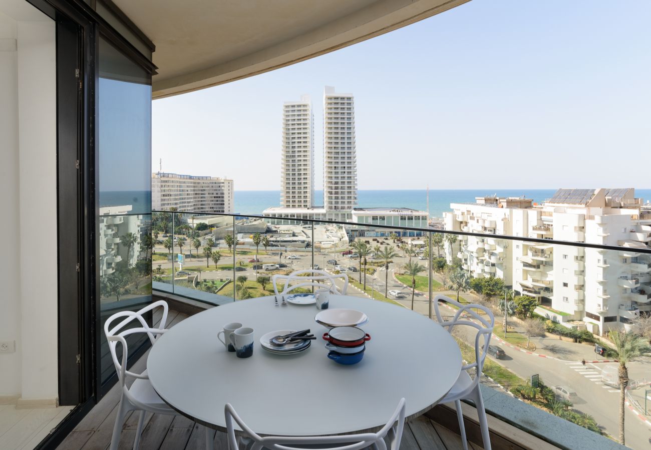 Apartamento em Bat Yam - MAMAD Bat Yam Luxury Apt Terrace & Sea View by FeelHome Apartamento em Bat Yam - MAMAD Bat Yam Luxury Apt Terrace & Sea View by FeelHome
