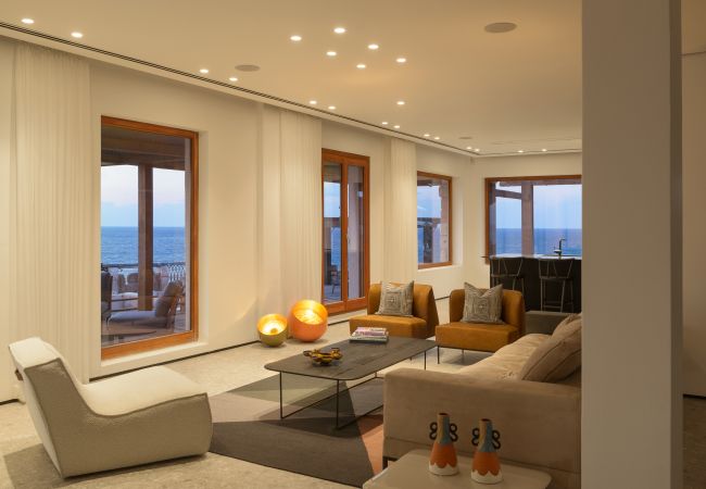 Villa em Beit Yanai - MAMAD Ultimate Luxury Villa & Wild Beach by FeelHome Villa em Beit Yanai - MAMAD Ultimate Luxury Villa & Wild Beach by FeelHome
