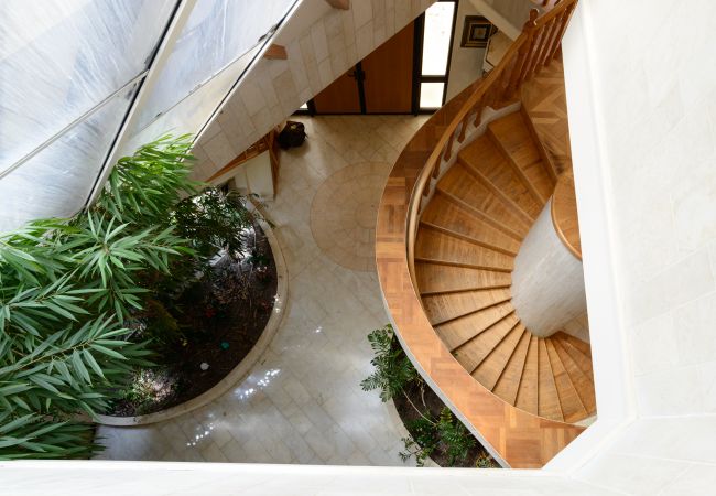 Villa em Netanya - MAMAD Coastal Mansion Private Pool in Netanya by FeelHome Villa em Netanya - MAMAD Coastal Mansion Private Pool in Netanya by FeelHome