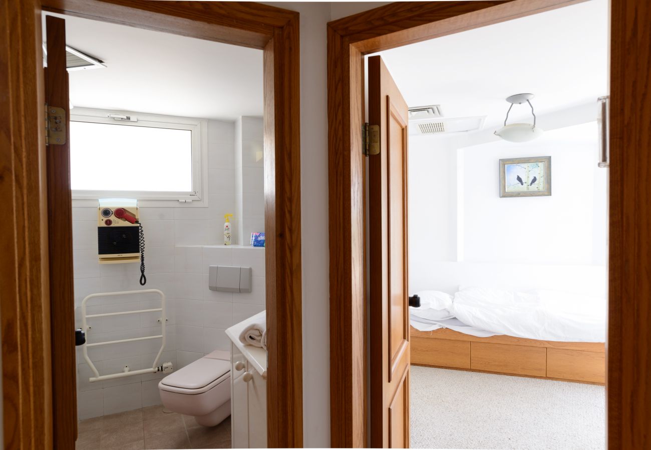 Villa em Netanya - MAMAD Coastal Mansion Private Pool in Netanya by FeelHome Villa em Netanya - MAMAD Coastal Mansion Private Pool in Netanya by FeelHome