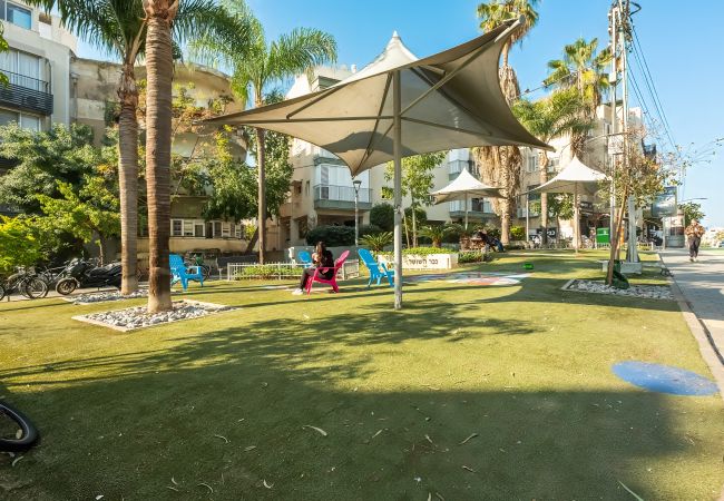 Apartamento em Tel Aviv - Jaffa - MIKLAT Bograshov 3BR with open View by FeelHome Apartamento em Tel Aviv - Jaffa - MIKLAT Bograshov 3BR with open View by FeelHome